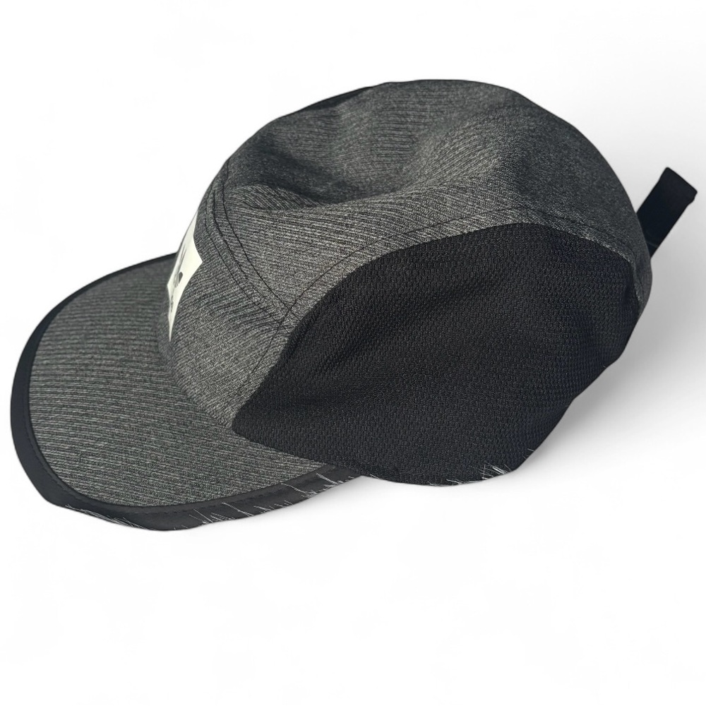 🎄Adidas Two-Tone Black and Gray Cap - Picture 4 of 5